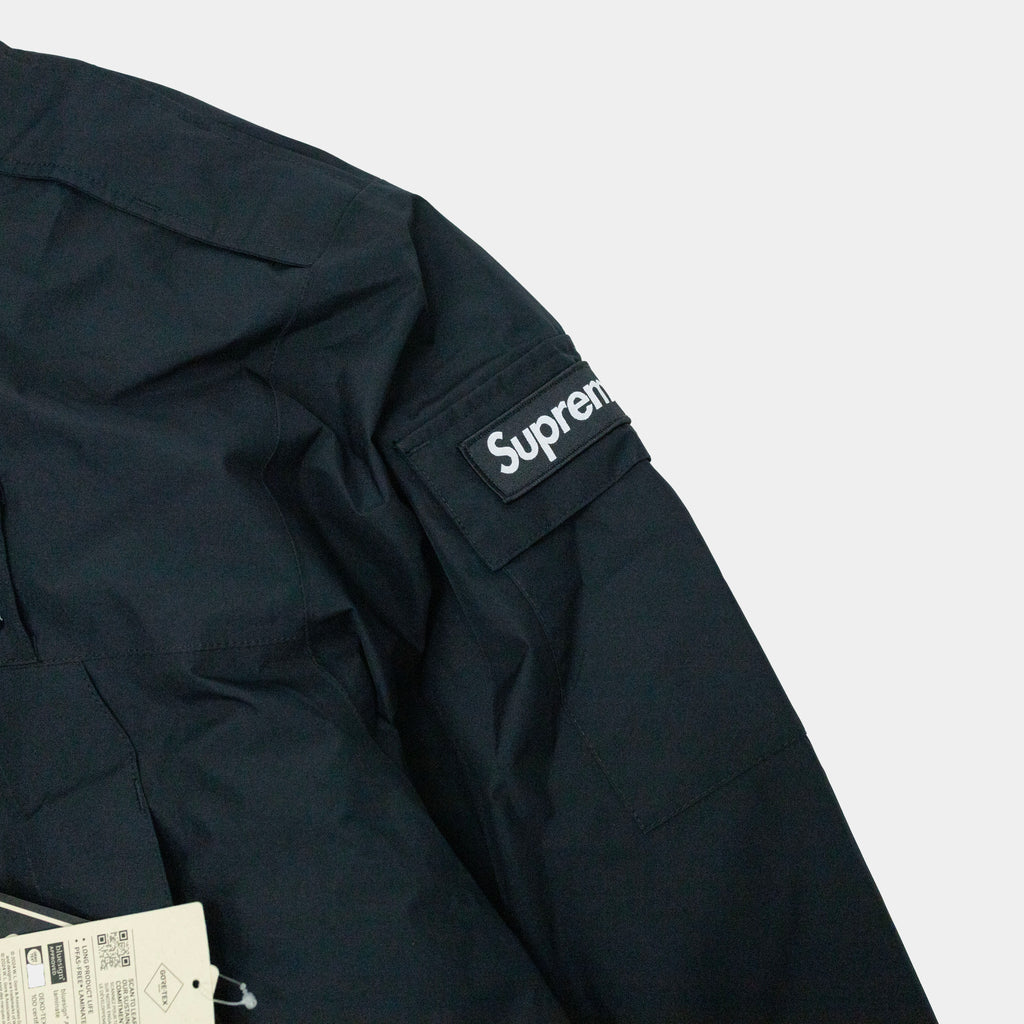 Supreme 2-in-1 GORE-TEX Shell + Quilted Liner Vest